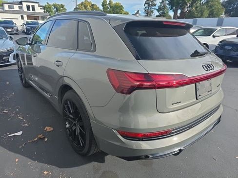 Used 2023 Audi e-tron Chronos w/ Chronos Package image 4