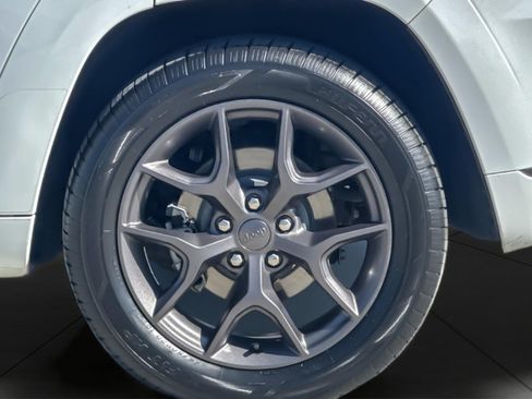 Used 2020 Jeep Grand Cherokee Limited X RWD image 26