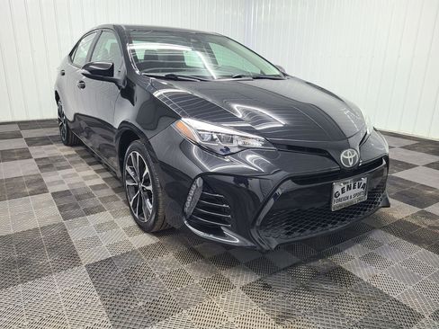 Used 2018 Toyota Corolla SE FWD image 14