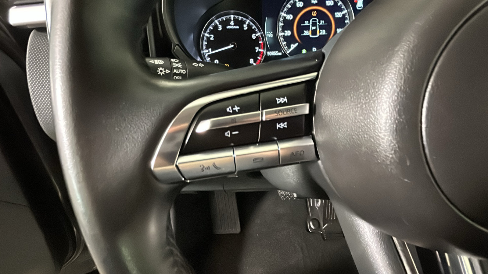 Used 2025 MAZDA CX-50 AWD 2.5 S w/ Preferred Package image 19