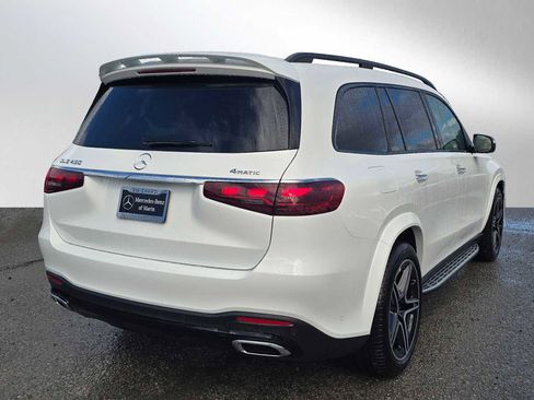 Used 2026 Mercedes-Benz GLS 450 4MATIC image 3