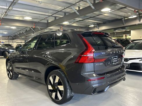 Certified 2023 Volvo XC60 T8 Plus w/ Climate Package image 4