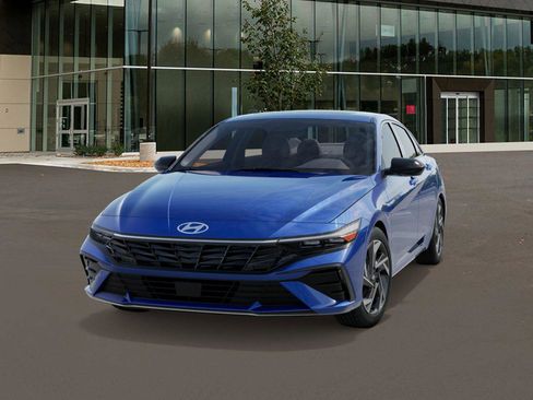 New 2026 Hyundai Elantra SEL Sport image 7