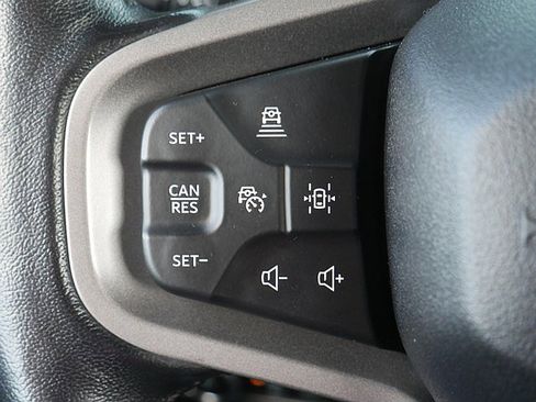 Used 2022 Ford Bronco Badlands image 27