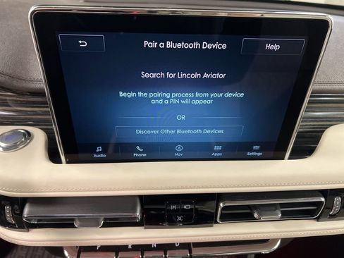Certified 2023 Lincoln Aviator Black Label AWD/4WD image 10