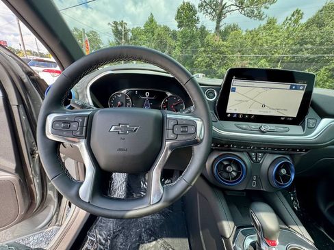 Used 2025 Chevrolet Blazer RS w/ Driver Confidence II Package FWD image 15
