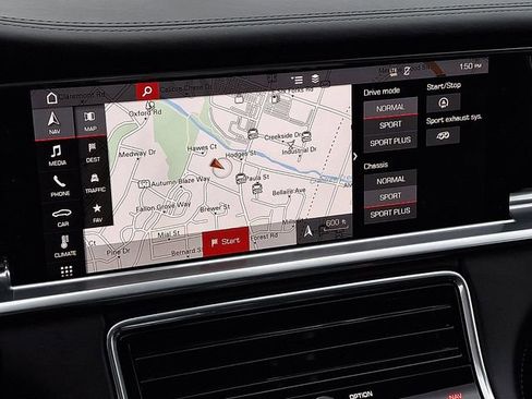 Used 2019 Porsche Panamera 4 image 23