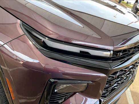 Used 2024 Chevrolet Traverse RS image 28