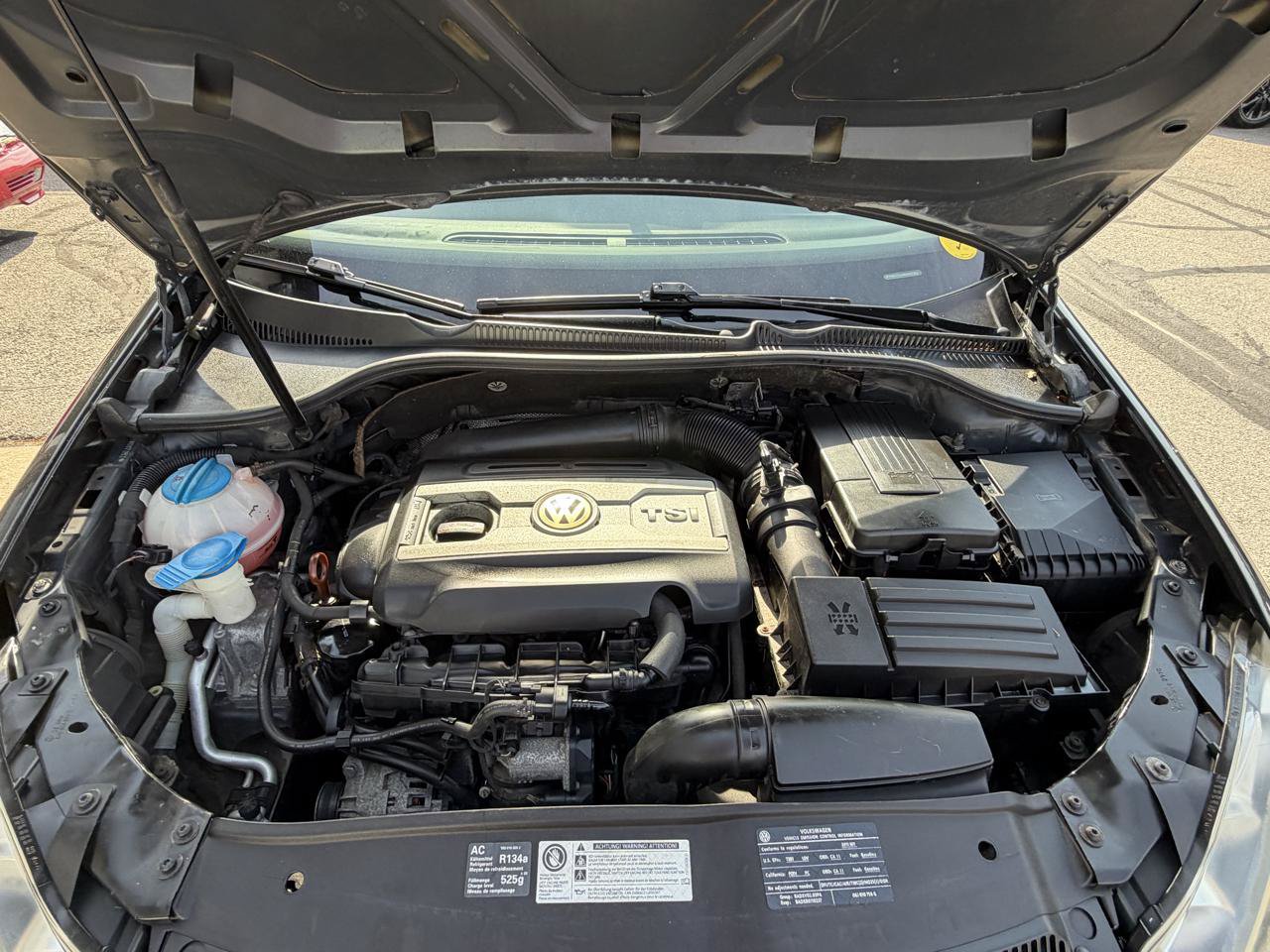 Used 2011 Volkswagen Golf 2-Door FWD image 19