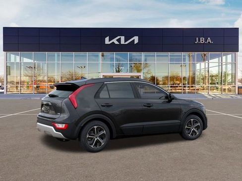 New 2026 Kia Niro LX FWD image 6