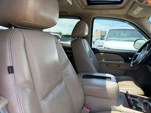 Used 2010 GMC Yukon Denali AWD/4WD image 24