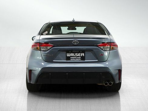 Used 2026 Toyota Corolla SE w/ SE Package FWD image 2