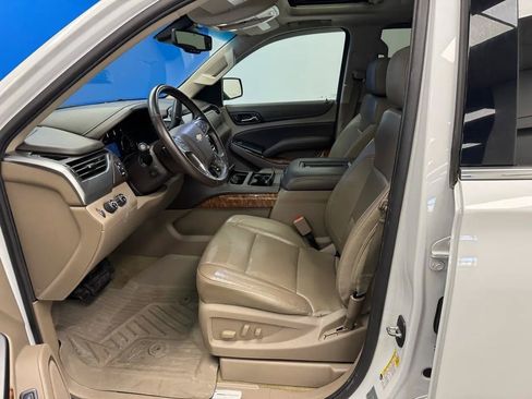 Used 2016 Chevrolet Suburban LTZ AWD/4WD image 15