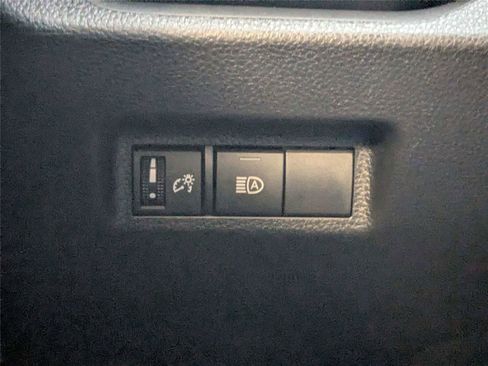 Used 2024 Toyota RAV4 LE AWD/4WD image 16