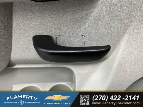 Used 2010 Chevrolet Silverado 1500 LT AWD/4WD image 19
