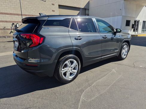 Used 2018 GMC Terrain SLE image 7