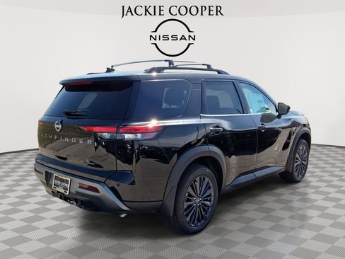 New 2026 Nissan Pathfinder SL w/ SL Premium Package image 5