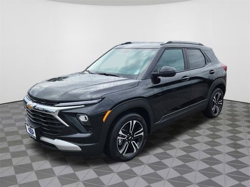 New 2024 Chevrolet TrailBlazer LT w/ Convenience Package image 2
