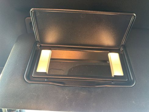 Used 2024 Lincoln Navigator Reserve image 31