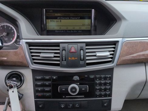 Used 2011 Mercedes-Benz E 350 Sedan image 15