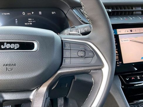 New 2026 Jeep Grand Cherokee Limited image 29