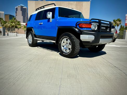Used 2008 Toyota FJ Cruiser 4WD image 13