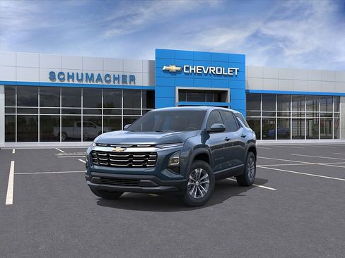 New 2026 Chevrolet Equinox LT AWD/4WD image 8