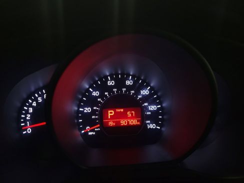 Used 2017 Kia Soul w/ Convenience Package image 23