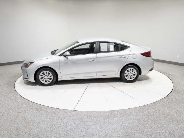 Used 2019 Hyundai Elantra SE FWD image 28