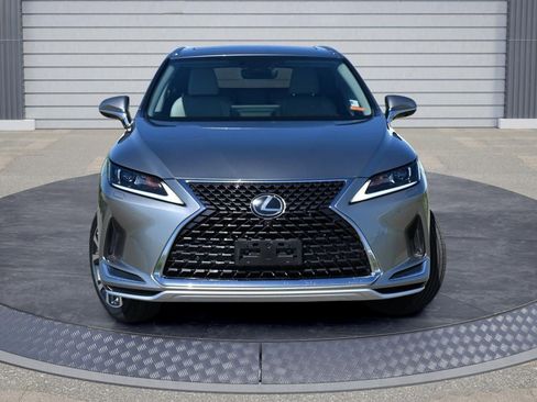 Used 2021 Lexus RX 350L Premium w/ Premium Package image 2