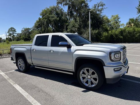 Used 2018 GMC Sierra 1500 Denali w/ Denali Ultimate Package AWD/4WD image 1