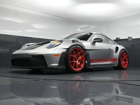 Used 2025 Porsche 911 GT3 RS RWD image 24