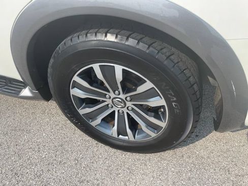 Used 2018 Nissan Armada SL w/ Premium Package AWD/4WD image 17