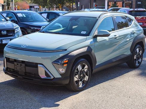 Used 2025 Hyundai Kona SEL image 3