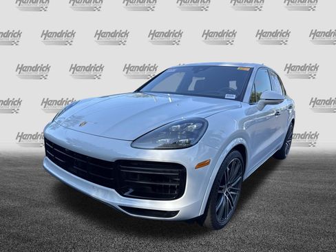 Used 2022 Porsche Cayenne Turbo AWD/4WD image 5