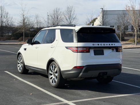 Used 2019 Land Rover Discovery HSE Luxury image 5