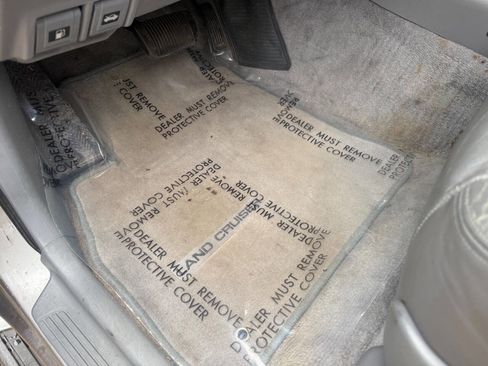 Used 2001 Toyota Land Cruiser image 29