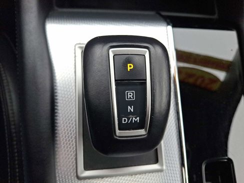 Used 2023 Mitsubishi Outlander SEL image 14