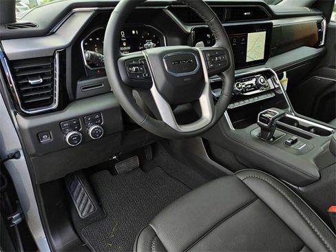 New 2025 GMC Sierra 1500 Denali image 17