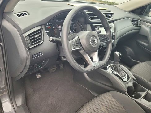 Used 2020 Nissan Rogue S image 12
