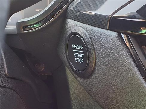 Used 2024 Ford Escape ST-Line image 17