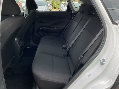 Used 2025 Hyundai Kona SEL image 16