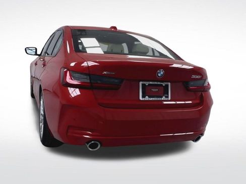 Used 2023 BMW 330i xDrive Sedan w/ Driving Assistance Package AWD/4WD image 7