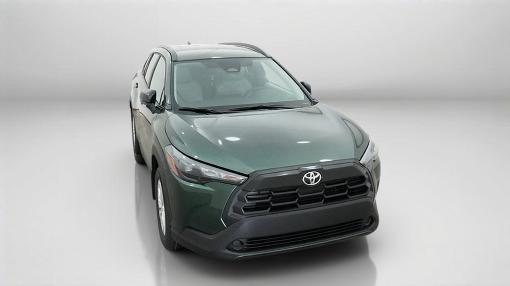 New 2026 Toyota Corolla Cross LE FWD image 17
