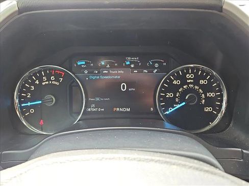 Used 2019 Ford F150 Lariat image 10