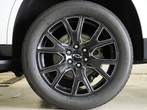 Used 2023 Chevrolet Tahoe RST AWD/4WD image 10