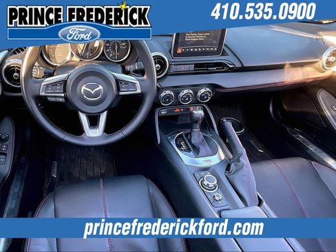 Used 2017 MAZDA MX-5 Miata RF Grand Touring image 5