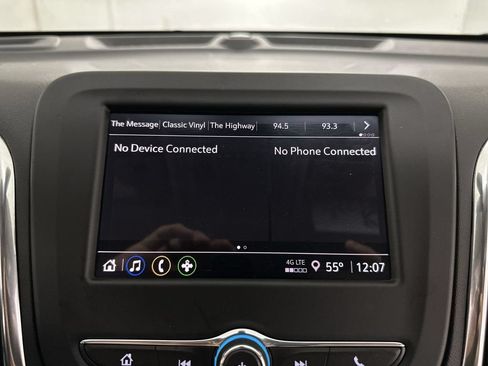 Used 2024 Chevrolet Equinox LT AWD/4WD image 30