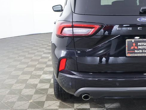 Used 2023 Ford Escape ST-Line Elite image 14
