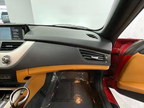 Used 2015 BMW Z4 sDrive28i image 33